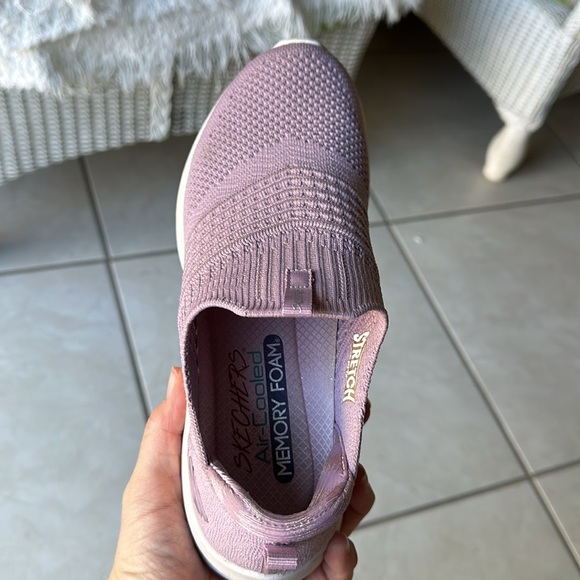 Skechers Stretch Fit Air Cooled Memory Foam Ultra Flex, Size 8 - Picture 6 of 7